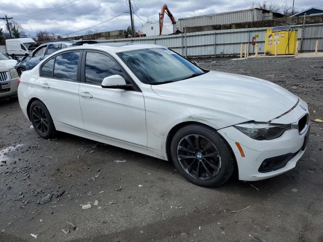 Photo 4 from auction – 2017 BMW 320 XI with VIN WBA8E5G3XHNU44631