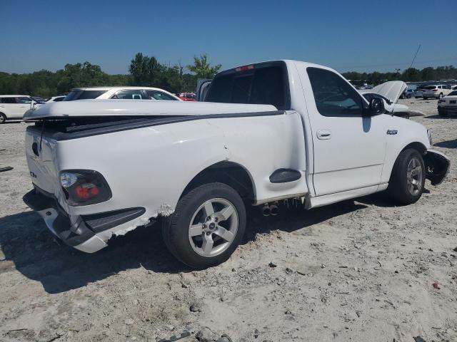 Photo 3 from auction – 2000 FORD F150 SVT L with VIN 2FTZF0735YCA81748