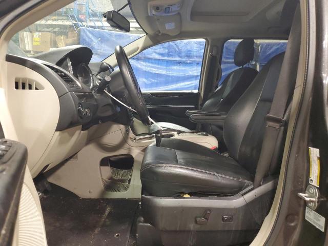 Photo 7 from auction – 2016 CHRYSLER TOWN & COU with VIN 2C4RC1CG3GR285452