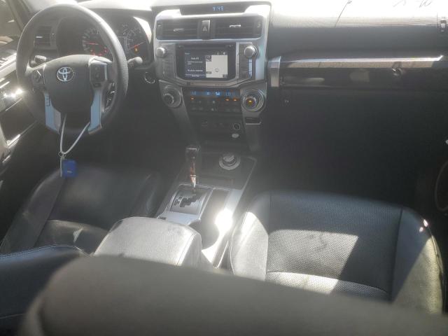 Photo 8 from auction – 2019 TOYOTA 4RUNNER SR with VIN JTEBU5JR2K5651882