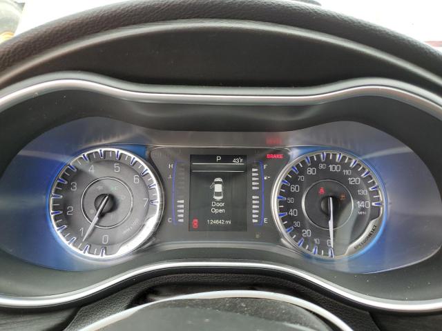 Photo 9 from auction – 2015 CHRYSLER 200 LIMITE with VIN 1C3CCCAB5FN623166