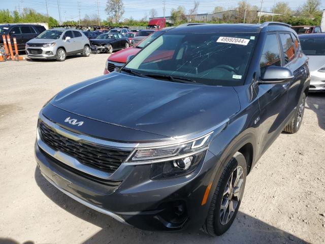 KIA SELTOS EX 2022 with VIN KNDERCAA4N7301499 - Photo from auction