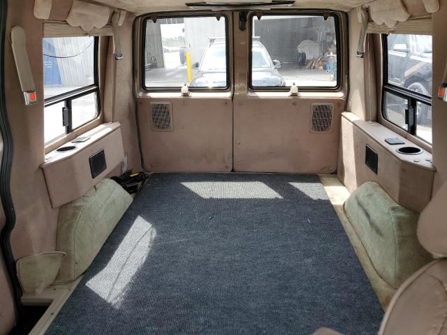 Photo 10 from auction – 2000 CHEVROLET ASTRO with VIN 1GBDM19W1YB127668