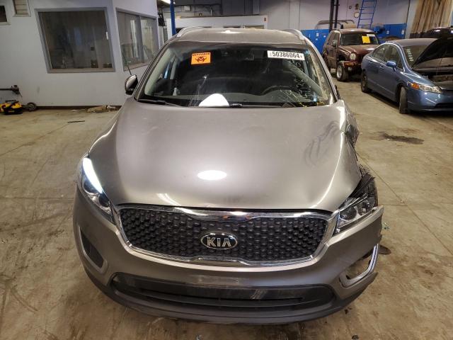 Photo 5 from auction – 2017 KIA SORENTO LX with VIN 5XYPGDA31HG323263