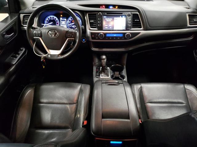 Photo 8 from auction – 2018 TOYOTA HIGHLANDER with VIN 5TDJZRFH6JS897285