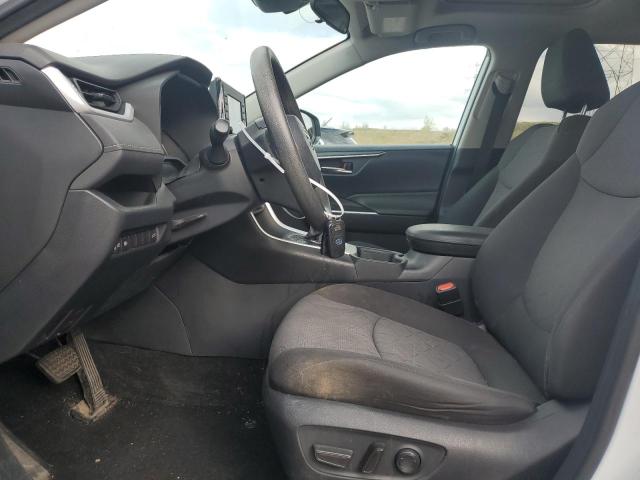 Photo 7 from auction – 2019 TOYOTA RAV4 XLE with VIN 2T3RWRFV5KW034656