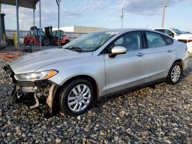 FORD FUSION S 2013 with VIN 3FA6P0G77DR243860 - Photo from auction