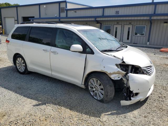 Photo 4 from auction – 2011 TOYOTA SIENNA XLE with VIN 5TDDK3DC3BS016291