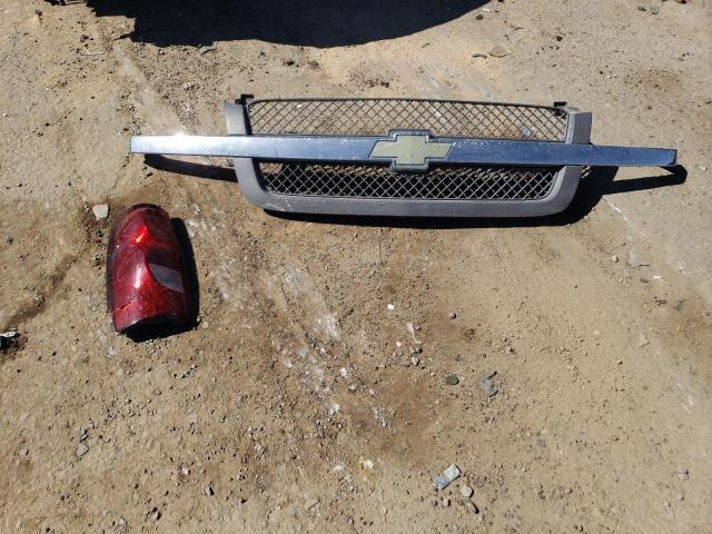 Photo 12 from auction – 2003 CHEVROLET SILVERADO with VIN 1GCHC23U83F106296