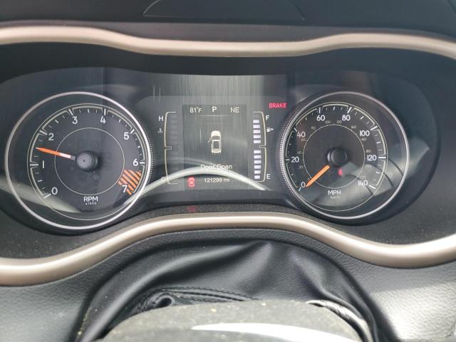 Photo 9 from auction – 2015 JEEP CHEROKEE S with VIN 1C4PJLAB3FW572411