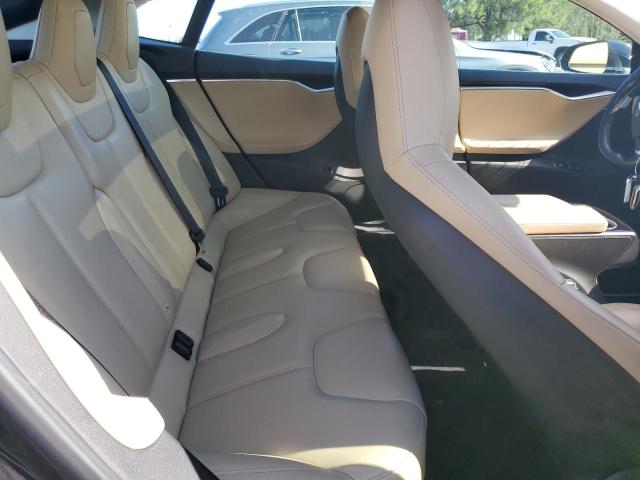Photo 10 from auction – 2015 TESLA MODEL S 85 with VIN 5YJSA1H26FF087401