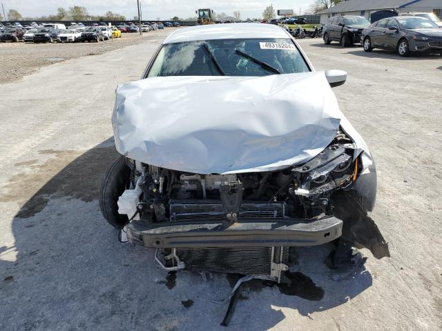 Photo 5 from auction – 2017 VOLKSWAGEN JETTA S with VIN 3VW2B7AJ2HM406709