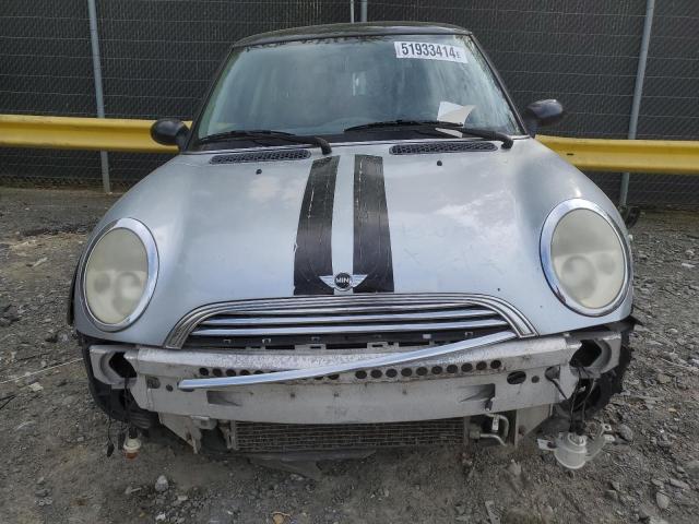 Photo 5 from auction – 2003 MINI COOPER with VIN WMWRC33463TE19228