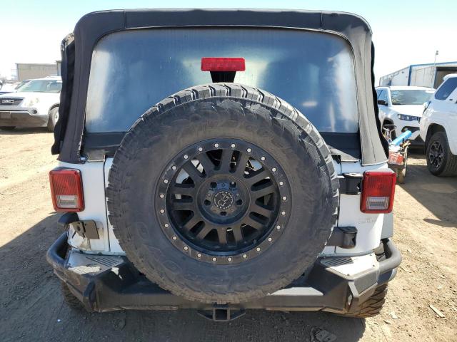 Photo 6 from auction – 2016 JEEP WRANGLER U with VIN 1C4BJWDG1GL125856