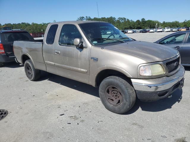 Photo 4 from auction – 2001 FORD F150 with VIN 1FTRX18W91NB86143