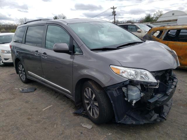 Photo 4 from auction – 2018 TOYOTA SIENNA LE with VIN 5TDJZ3DC4JS198080