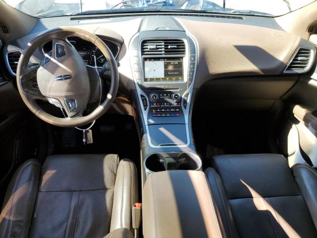 Photo 8 from auction – 2016 LINCOLN MKX RESERV with VIN 2LMTJ8LRXGBL59593