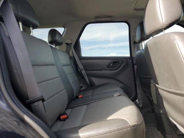 Photo 11 from auction – 2004 FORD ESCAPE XLT with VIN 1FMCU93114KB11172