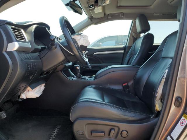 Photo 7 from auction – 2015 TOYOTA HIGHLANDER with VIN 5TDKKRFHXFS056778
