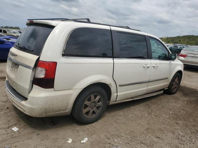 Photo 3 from auction – 2012 CHRYSLER TOWN & COU with VIN 2C4RC1CG5CR124515