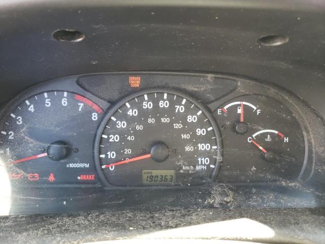 Photo 9 from auction – 2002 CHEVROLET TRACKER with VIN 2CNBJ13C526912484
