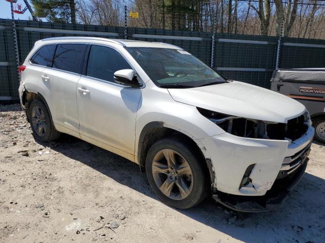 Photo 4 from auction – 2017 TOYOTA HIGHLANDER with VIN 5TDDZRFH4HS360504
