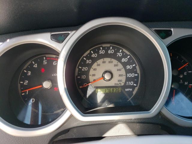Photo 9 from auction – 2004 TOYOTA 4RUNNER SR with VIN JTEBT14R540033950