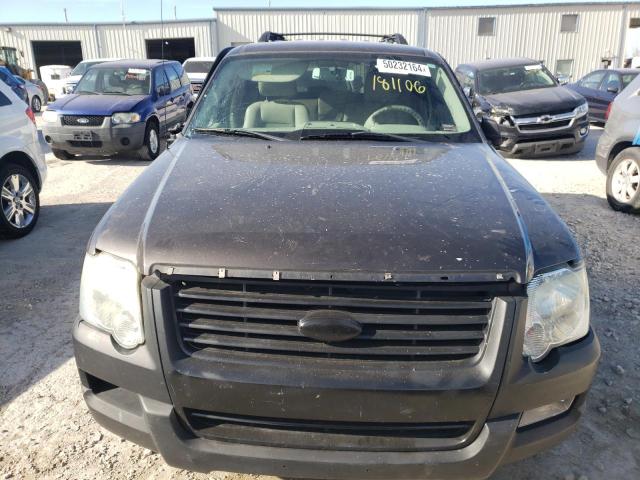 Photo 5 from auction – 2007 FORD EXPLORER with VIN 1FMEU63E77UA68900