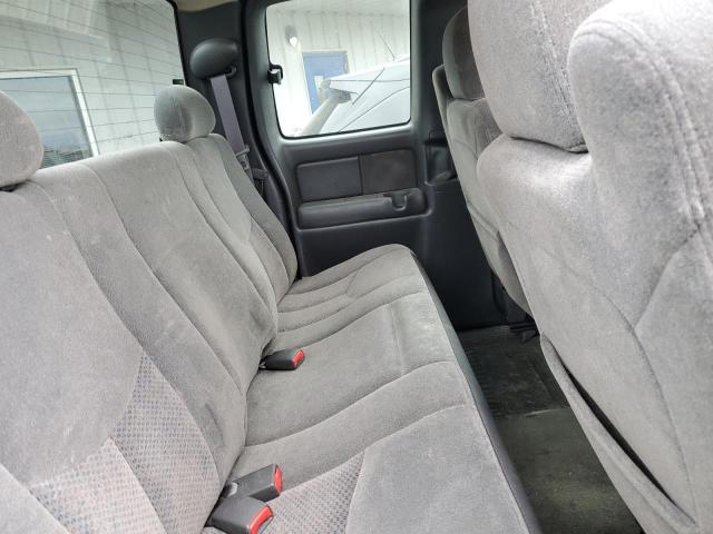 Photo 10 from auction – 2004 CHEVROLET SILVERADO with VIN 1GCEK19T64E262004