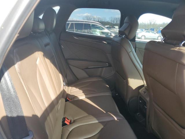 Photo 11 from auction – 2018 LINCOLN MKC RESERV with VIN 5LMCJ3D99JUL13801