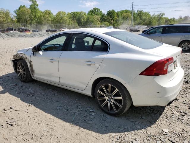 Photo 2 from auction – 2015 VOLVO S60 PREMIE with VIN YV149MFK3F1339145