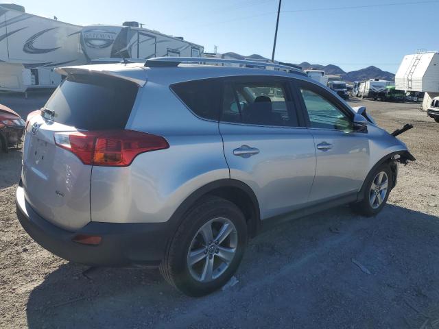 Photo 3 from auction – 2015 TOYOTA RAV4 XLE with VIN 2T3WFREV0FW205145