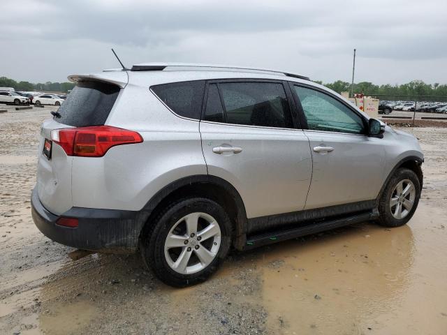 Photo 3 from auction – 2014 TOYOTA RAV4 XLE with VIN 2T3WFREV2EW120905