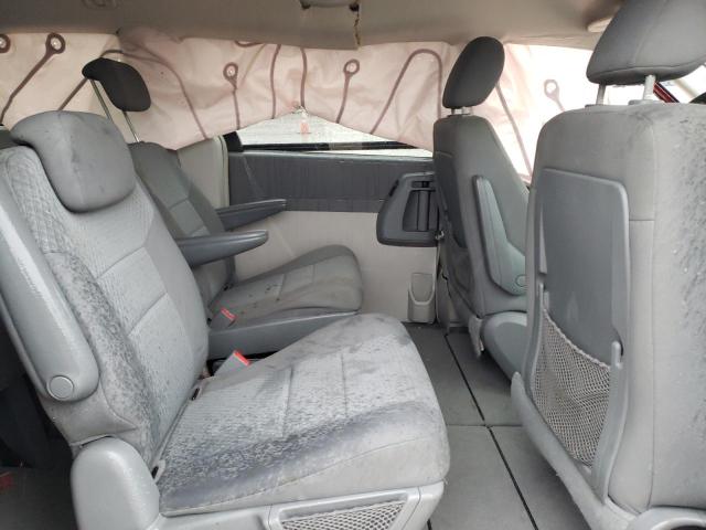 Photo 11 from auction – 2010 CHRYSLER TOWN & COU with VIN 2A4RR5D19AR176656