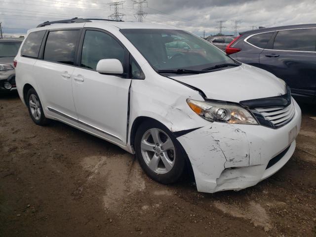 Photo 4 from auction – 2015 TOYOTA SIENNA LE with VIN 5TDKK3DC1FS651667