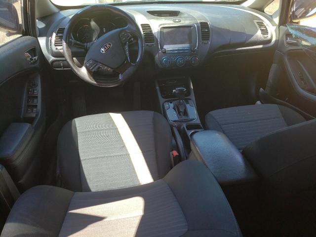 Photo 8 from auction – 2017 KIA FORTE LX with VIN 3KPFL4A77HE101883