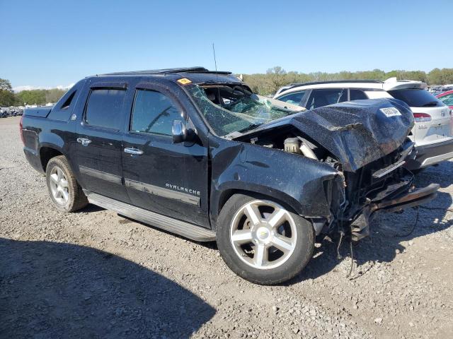 Photo 4 from auction – 2013 CHEVROLET AVALANCHE with VIN 3GNTKFE78DG229177