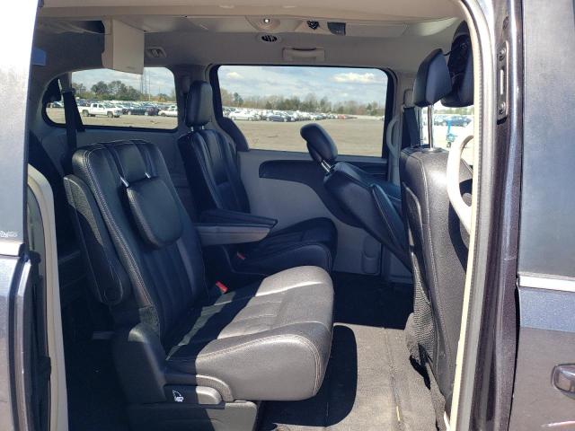 Photo 11 from auction – 2014 CHRYSLER TOWN & COU with VIN 2C4RC1BG4ER144095