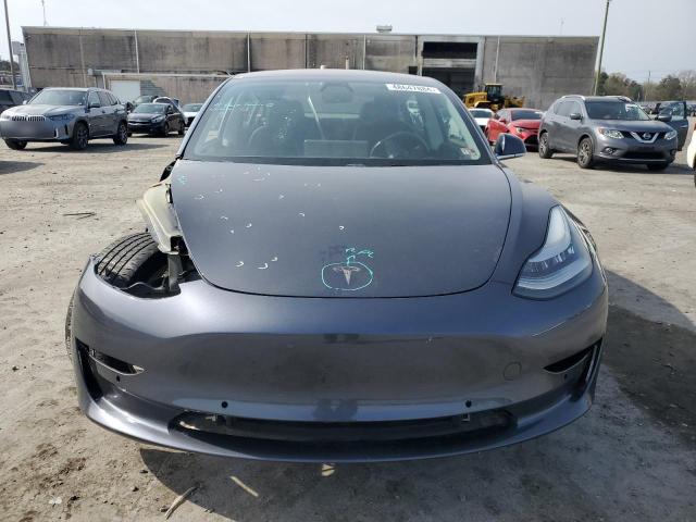 Photo 5 from auction – 2018 TESLA MODEL 3 with VIN 5YJ3E1EA6JF049017