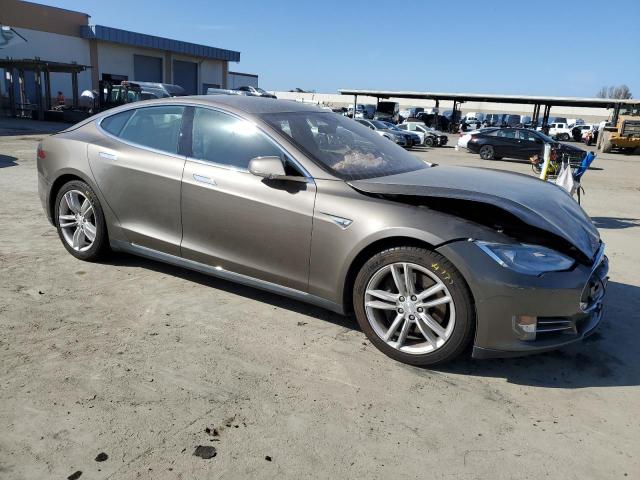 Photo 4 from auction – 2016 TESLA MODEL S with VIN 5YJSA1E29GF126438