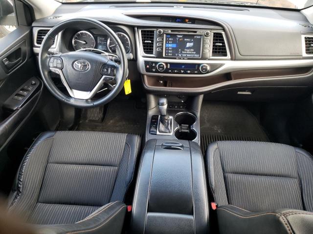 Photo 8 from auction – 2016 TOYOTA HIGHLANDER with VIN 5TDBKRFH4GS326895