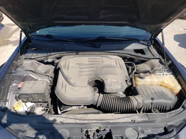 Photo 11 from auction – 2016 CHRYSLER 300 LIMITE with VIN 2C3CCAAG7GH161610