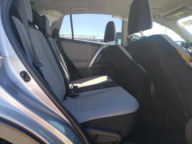 Foto 11 de la subasta – 2018 TOYOTA RAV4 con VIN JTMRFREV0JJ217638