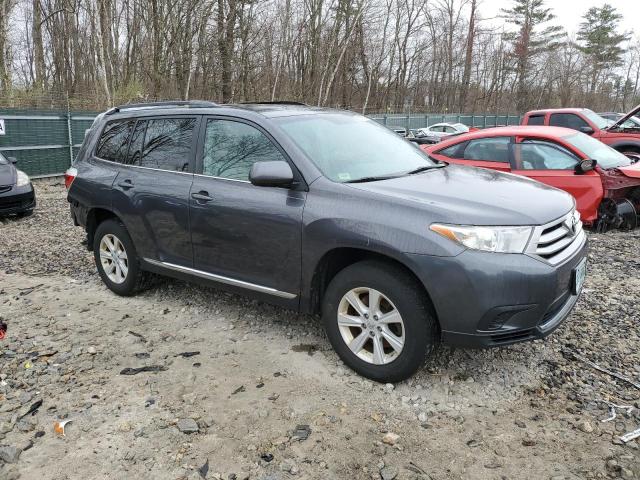 Photo 4 from auction – 2013 TOYOTA HIGHLANDER with VIN 5TDBK3EH5DS233930
