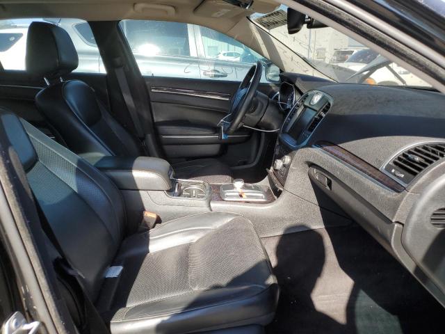 Photo 5 from auction – 2016 CHRYSLER 300C with VIN 2C3CCAKG1GH296614