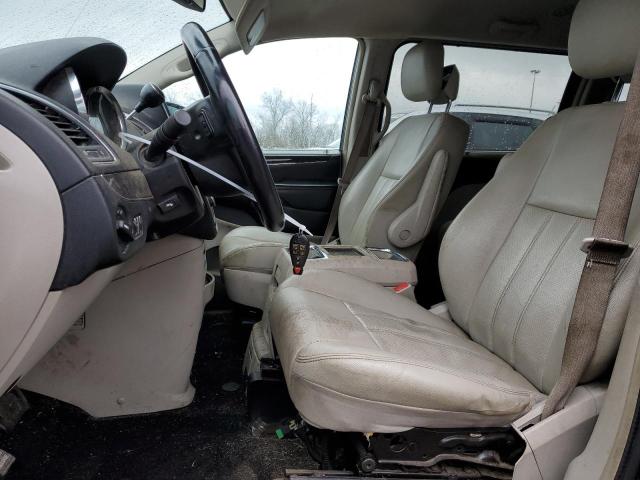 Photo 7 from auction – 2012 CHRYSLER TOWN & COU with VIN 2C4RC1CG1CR300475
