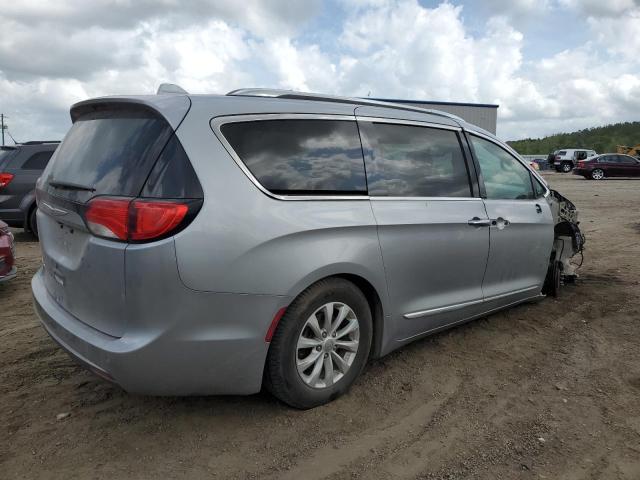 Photo 3 from auction – 2018 CHRYSLER PACIFICA T with VIN 2C4RC1BG5JR214147