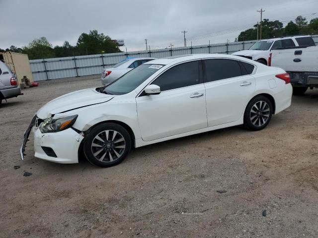 NISSAN ALTIMA 2.5 2017 with VIN 1N4AL3AP3HC160429 - Photo from auction