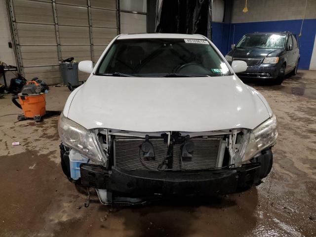 Photo 5 from auction – 2011 TOYOTA CAMRY BASE with VIN 4T1BF3EK8BU681101