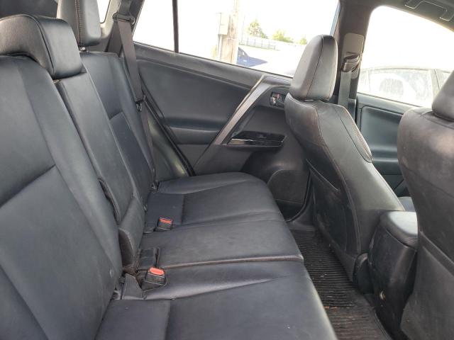 Photo 11 from auction – 2018 TOYOTA RAV4 SE with VIN JTMJFREV2JD247803
